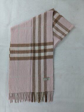 Burberry London Classic Nova Check 100% Cashmere Pink Scarf - England